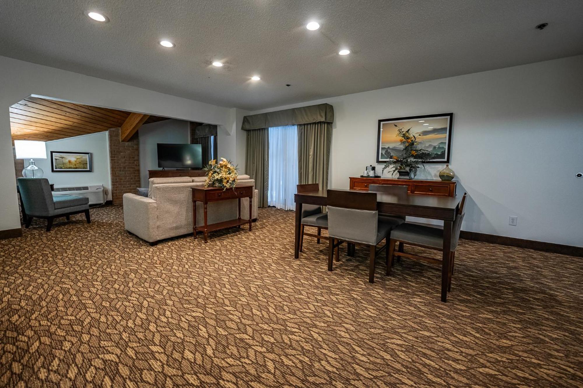 Christopher Inn And Suites Chillicothe Exteriör bild