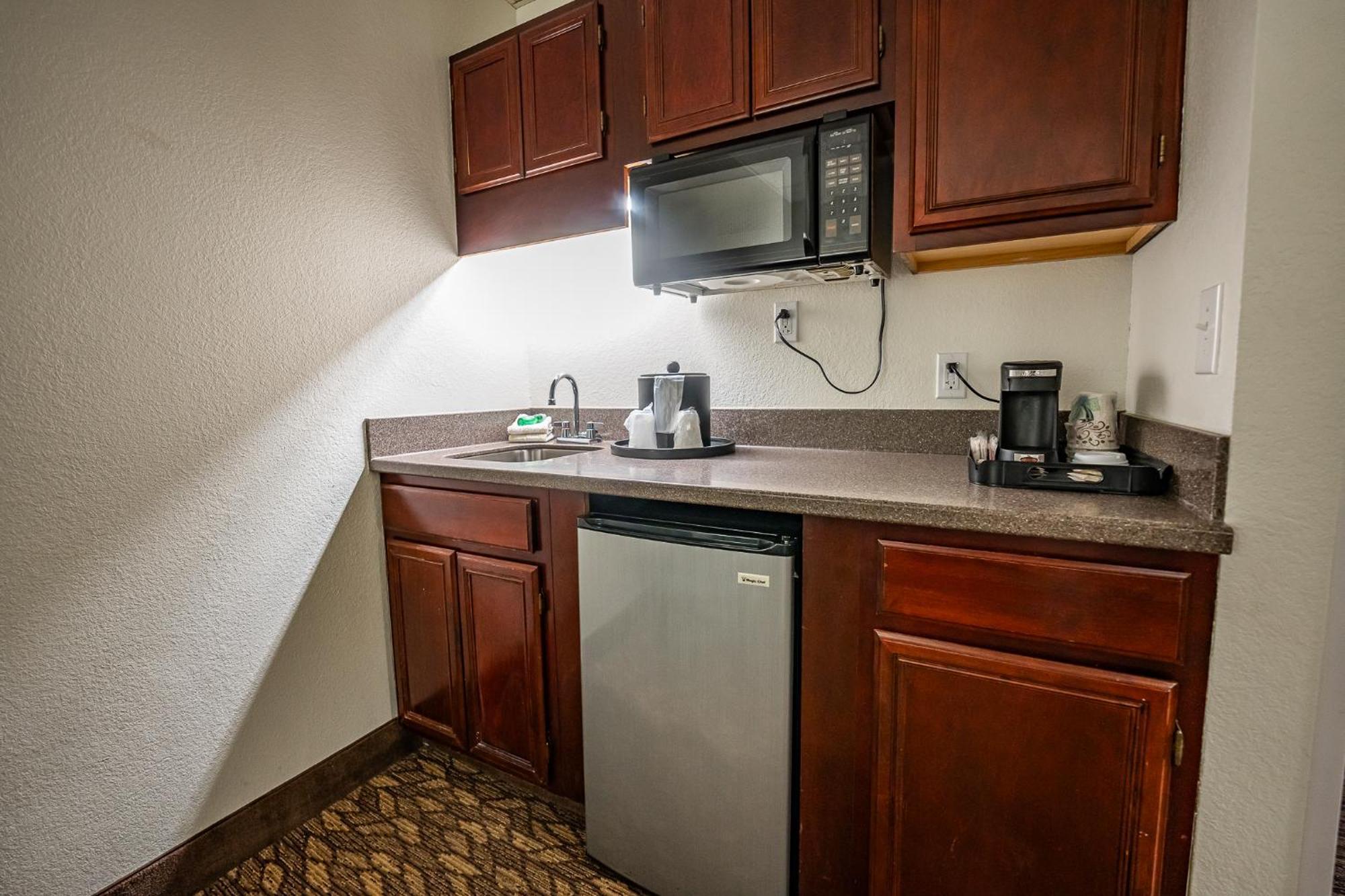 Christopher Inn And Suites Chillicothe Exteriör bild