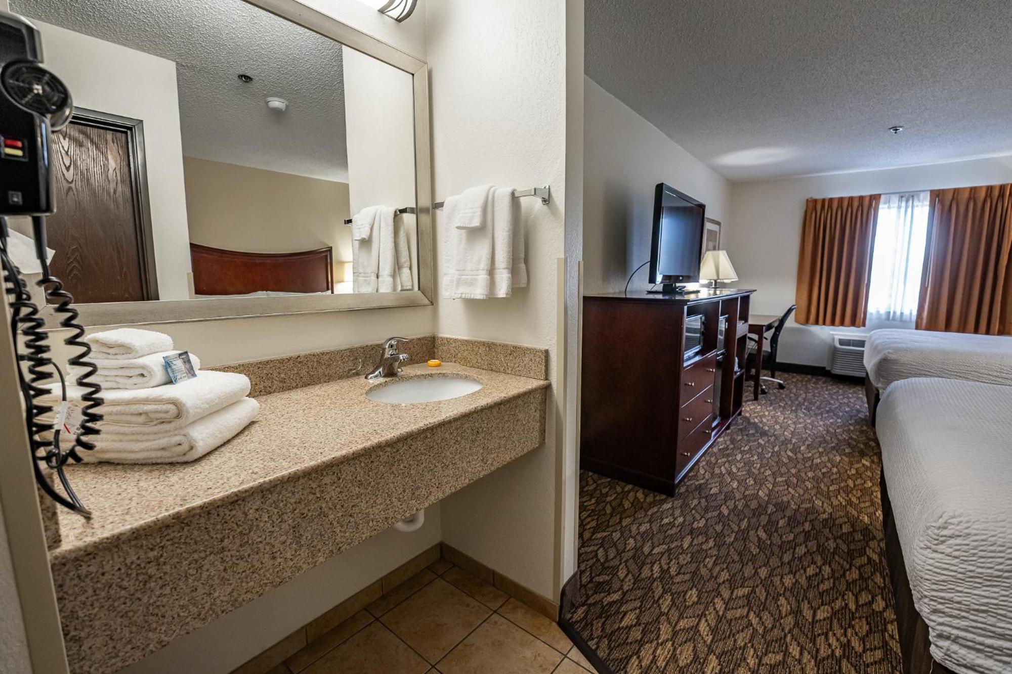 Christopher Inn And Suites Chillicothe Exteriör bild