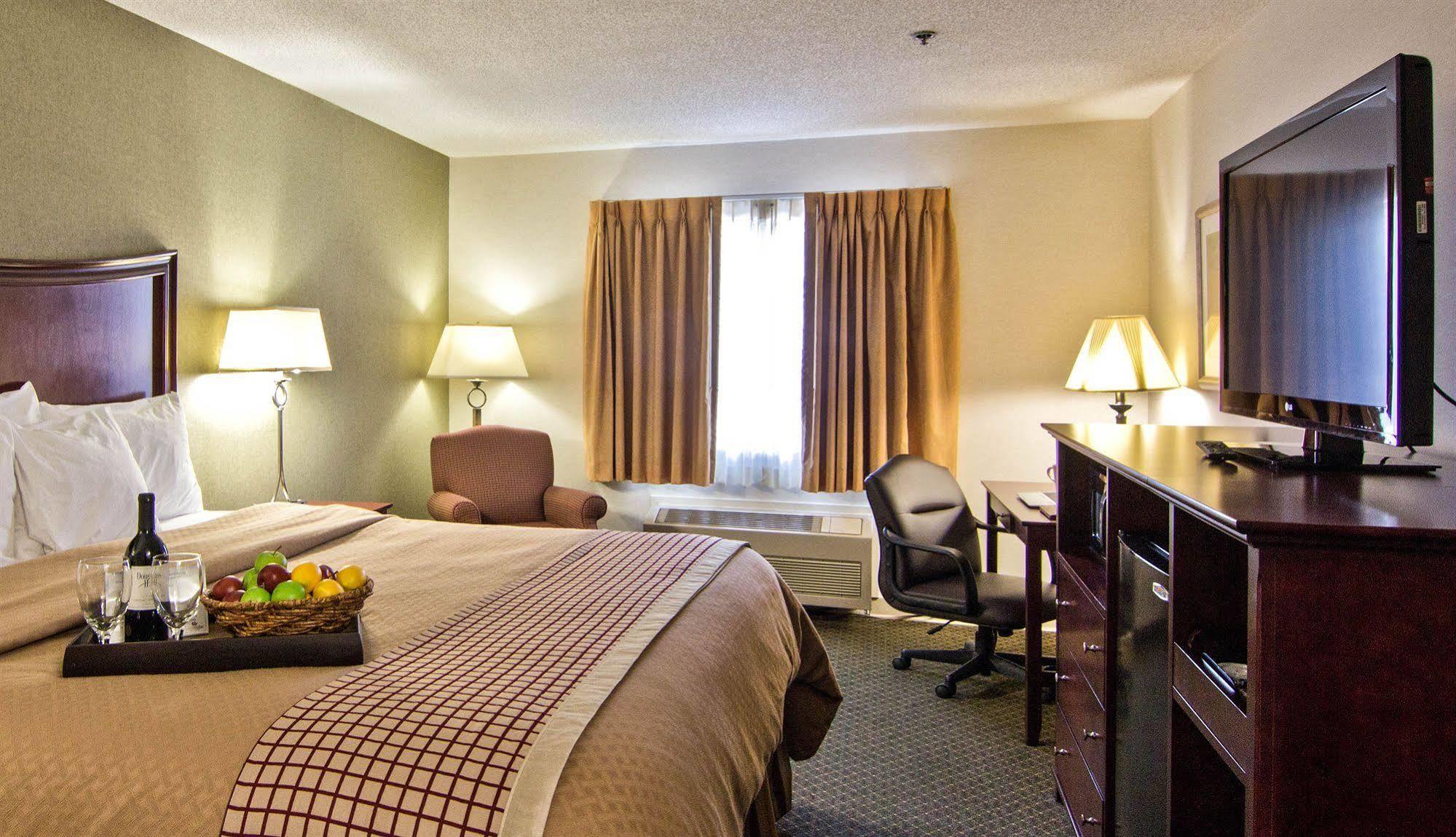 Christopher Inn And Suites Chillicothe Exteriör bild